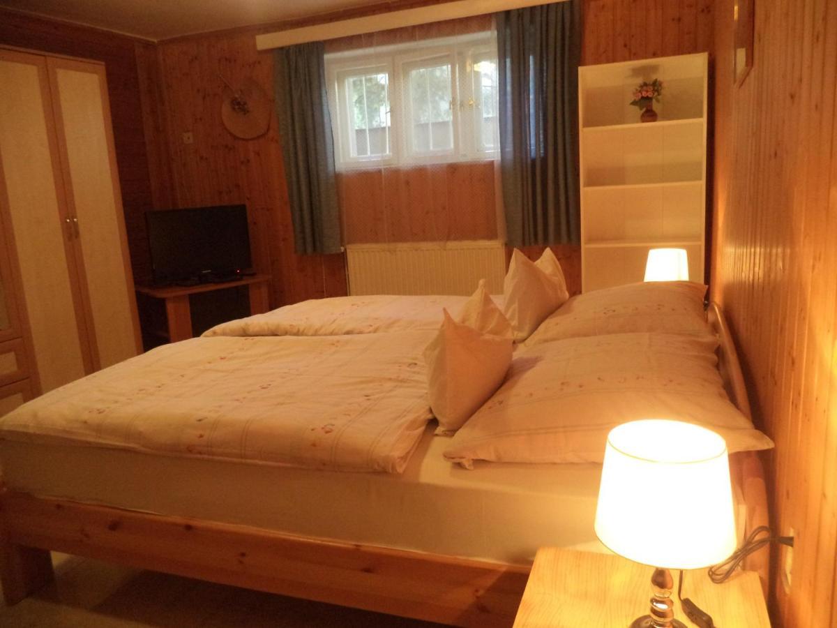 Maria Apartman Heviz Exterior foto