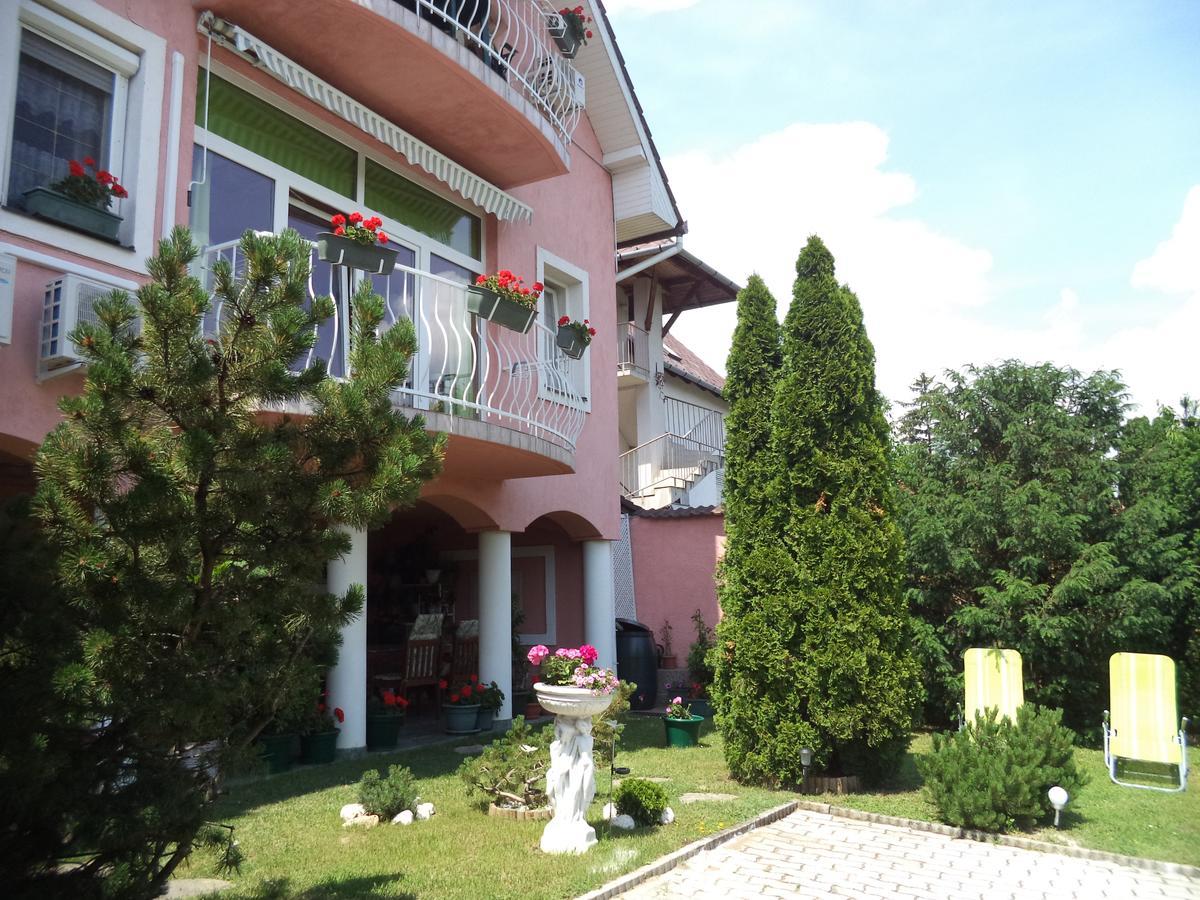 Maria Apartman Heviz Exterior foto