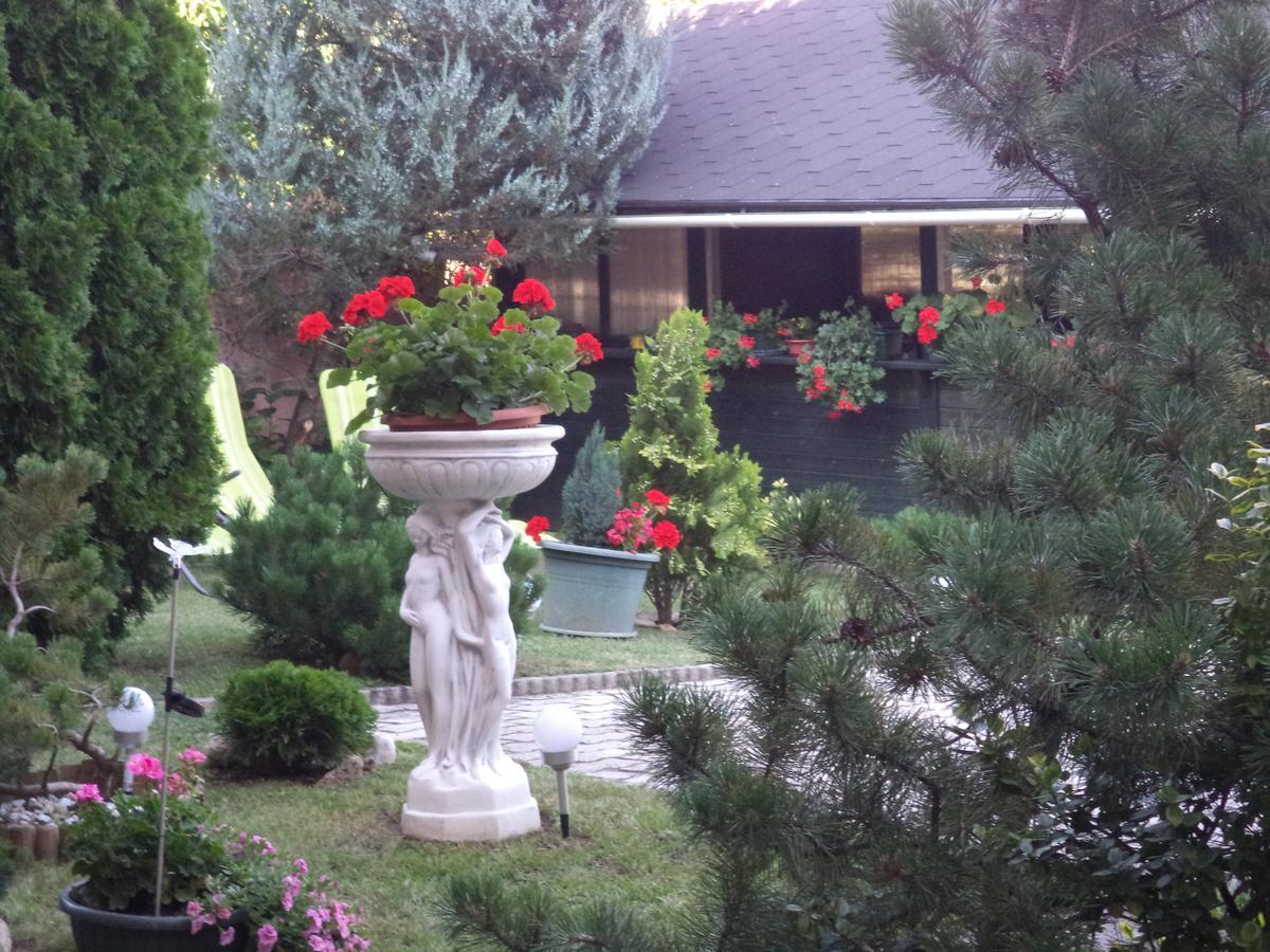 Maria Apartman Heviz Exterior foto