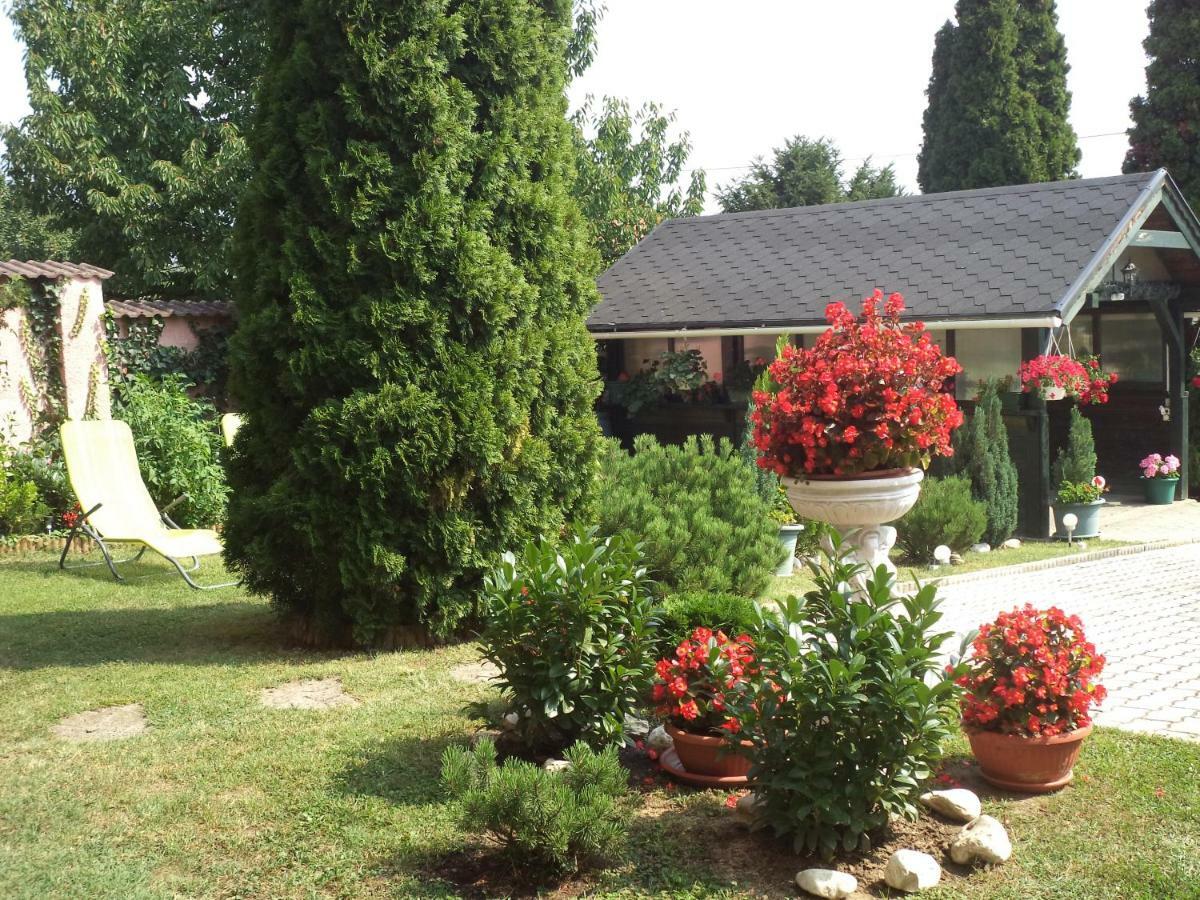 Maria Apartman Heviz Exterior foto